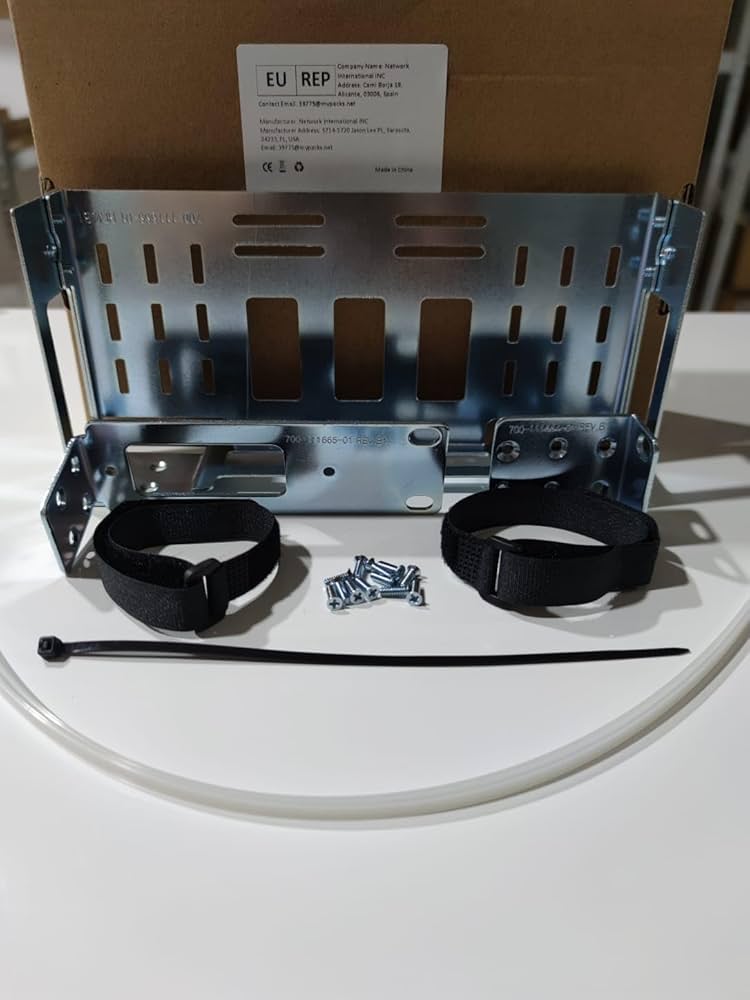 た*く様 cisco ISR 1000 ラックマウントキット　ACS-1100- た*く様 cisco ISR 1000 ラックマウントキット ACS-1100- - メルカリ